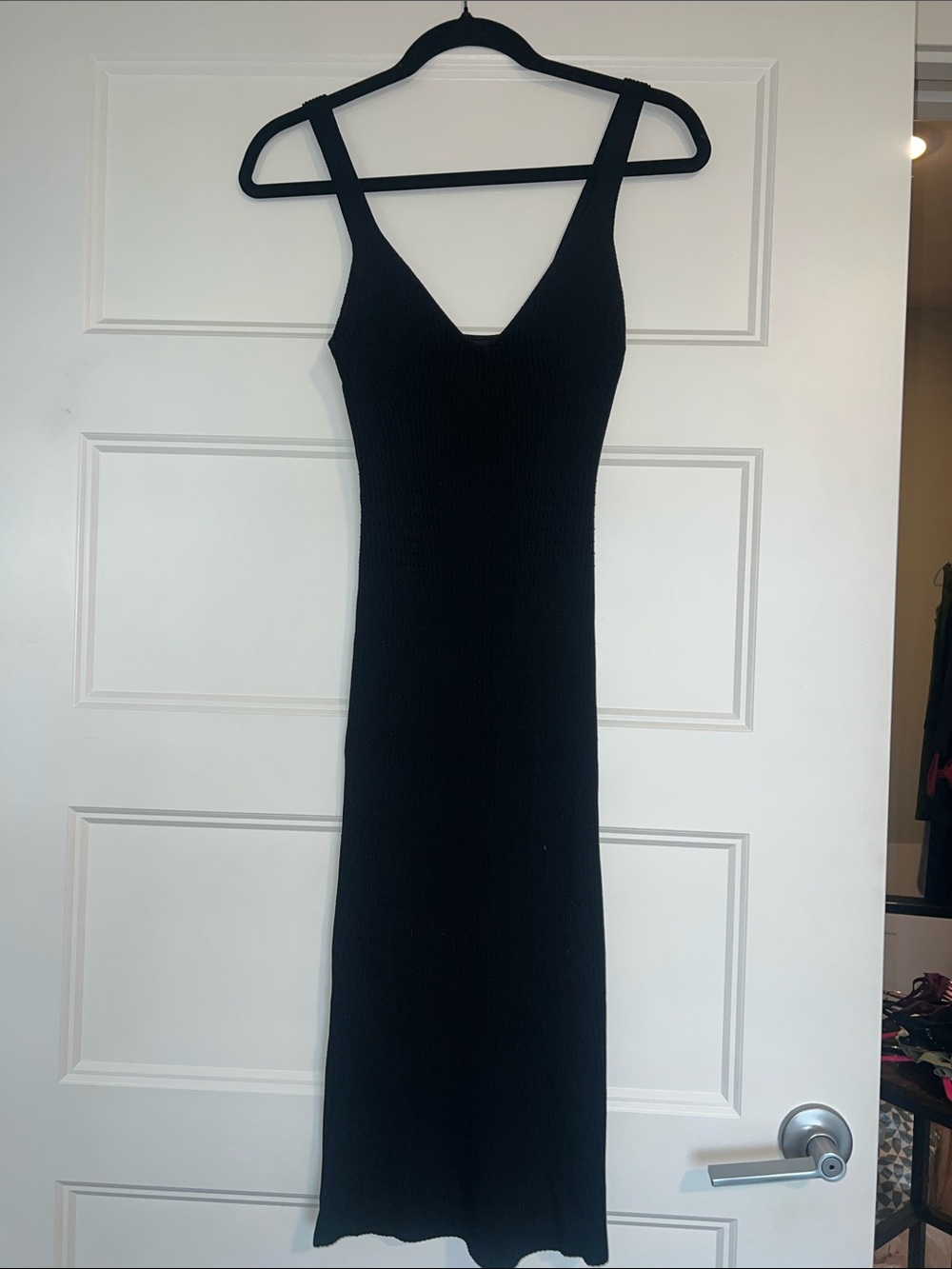 Guess Black Ribbed V-Neck Midi Dress